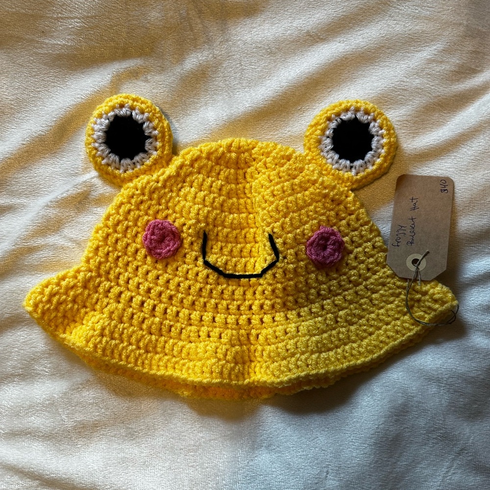 Handmade crochet yellow froggy bucket hat